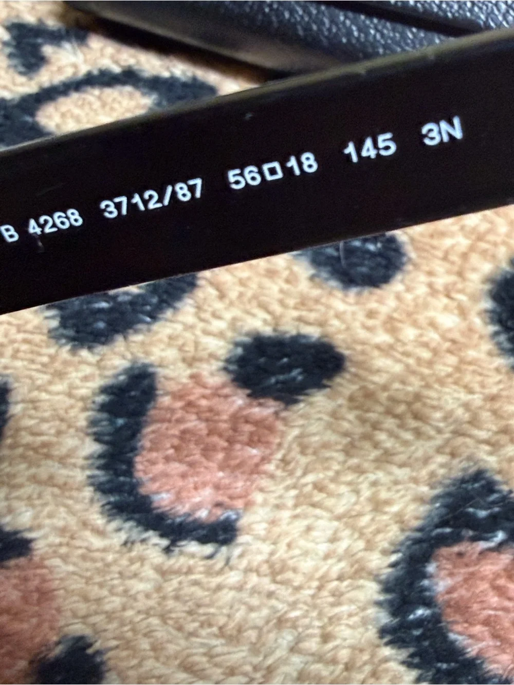 Burberry women sunglasses